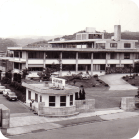 /images/history/1964_02.png
